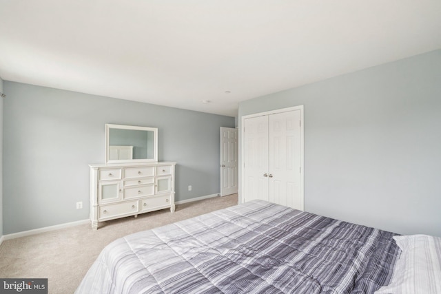 199 Colbert St, Taneytown, MD 21787 - bedroom featuring carpet floors, baseboards, and a closet