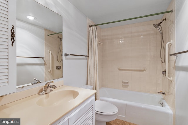 3800 Fairfax Dr Unit 1011, Arlington, VA 22203 - bathroom with shower / tub combo with curtain, toilet, and vanity