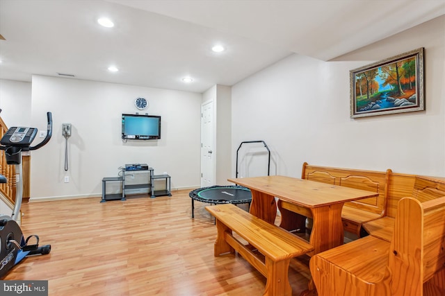 7229 Antares Dr, Gaithersburg, MD 20879 - dining area featuring light wood-type flooring, recessed lighting, and baseboards