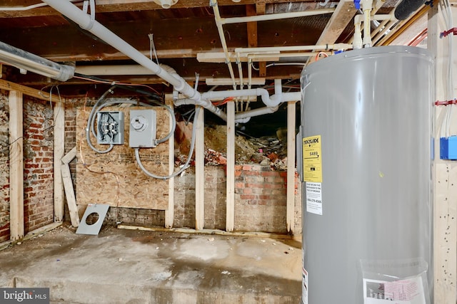 unfinished basement featuring water heater