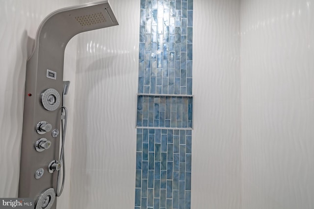 550 N 58th St, Philadelphia, PA 19131 - bathroom view of a shower