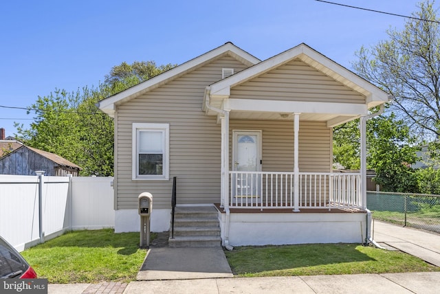 bungalow-style house with covered porch