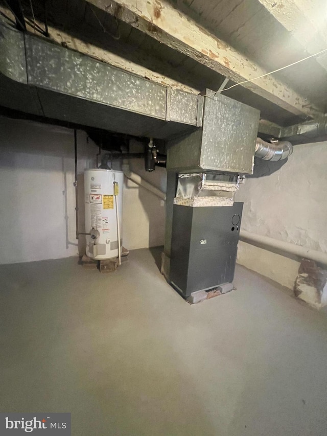 2136 E Tucker St, Philadelphia, PA 19125 - utility room featuring gas water heater