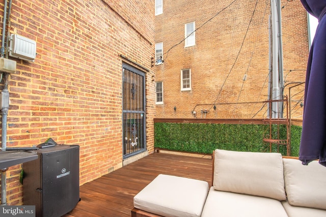 17 W Chase St, Baltimore, MD 21201 - view of wooden terrace