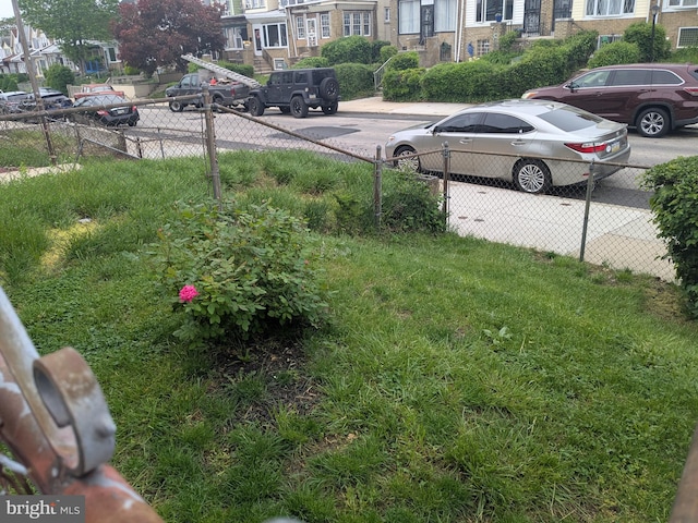 5426 Arlington St, Philadelphia, PA 19131 - view of yard with fence