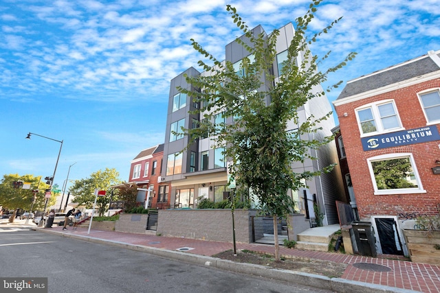 2812 Georgia Ave NW Unit 6, Washington, DC 20001 - view of building exterior