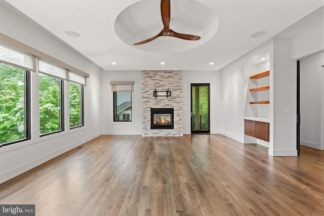3546 N Utah St, Arlington, VA 22207 - unfurnished living room featuring wood finished floors, ceiling fan, baseboards, a multi sided fireplace, and recessed lighting