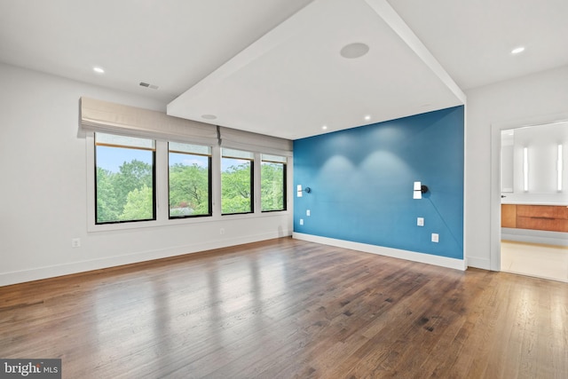 3546 N Utah St, Arlington, VA 22207 - empty room with wood finished floors, baseboards, and recessed lighting