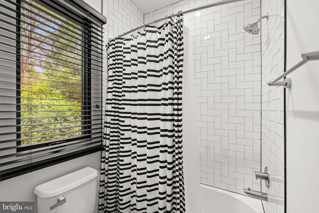 3546 N Utah St, Arlington, VA 22207 - bathroom featuring toilet and shower / bath combination with curtain