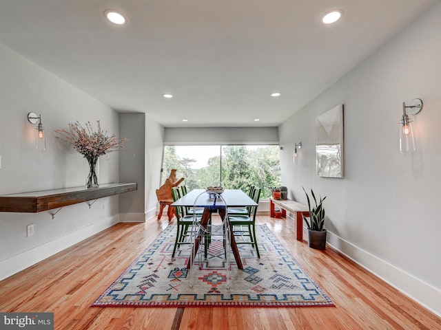 2025 Skyline Rd, Towson, MD 21204 - dining room with wood finished floors, baseboards, and recessed lighting