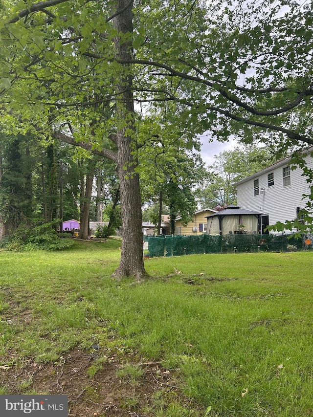 59 Emerald Ln, Willingboro, NJ 08046 - view of yard