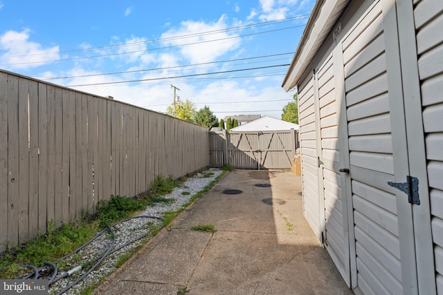 8031 Stratman Rd, Baltimore, MD 21222 - view of home's exterior featuring a gate and fence