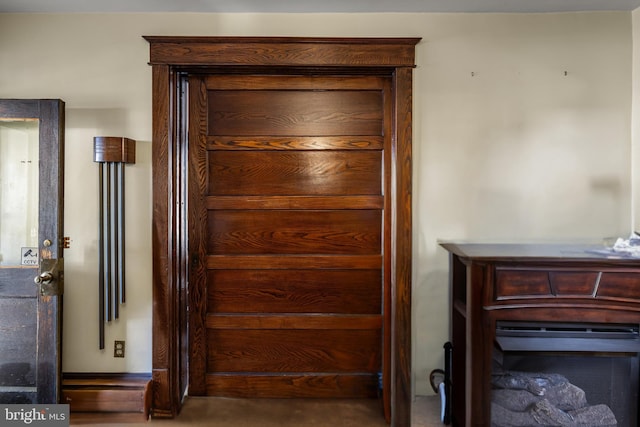 16 N Maple Ave, Smithsburg, MD 21783 - detailed view of a fireplace