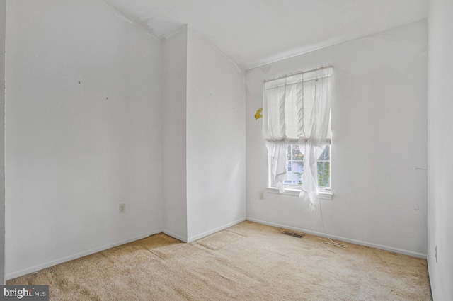10734 Castleton Way, Upper Marlboro, MD 20774 - carpeted spare room with vaulted ceiling and baseboards