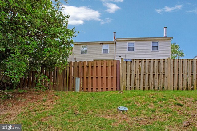 10734 Castleton Way, Upper Marlboro, MD 20774 - view of yard