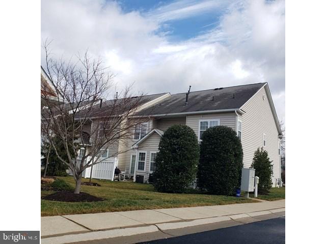 8790 Sage Brush Way Unit 19, Columbia, MD 21045 - view of front of home with a front lawn
