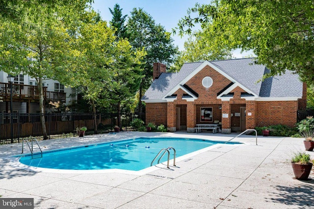 45 Arell Ct, Alexandria, VA 22304 - community pool featuring a patio
