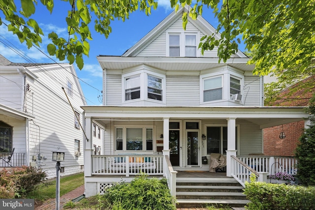 323 Jefferson Ave, Bristol, PA 19007 - view of front of property with a porch