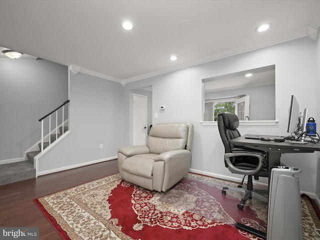 home office with ornamental molding, wood finished floors, recessed lighting, and baseboards