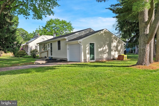 129 Kreutz Ave, Doylestown, PA 18901 - view of front of house with an attached garage and a front lawn