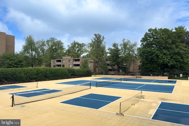 2 High Stepper Ct Unit 201, Baltimore, MD 21208 - view of tennis court with community basketball court and fence