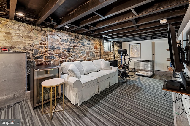 living room with carpet