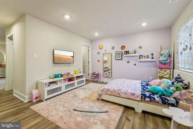 7853 Bluelick Run Rd, Baltimore, MD 21244 - bedroom with wood finished floors, recessed lighting, and baseboards