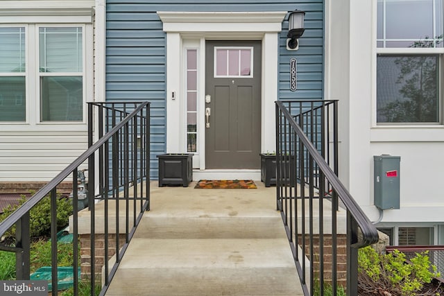 7853 Bluelick Run Rd, Baltimore, MD 21244 - view of property entrance