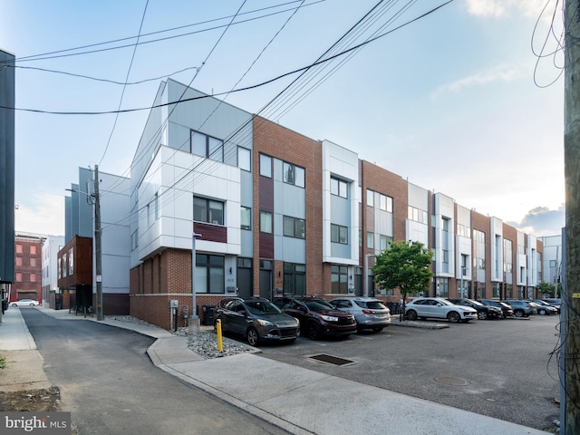 314 Potts Pl, Philadelphia, PA 19123 - view of building exterior with uncovered parking