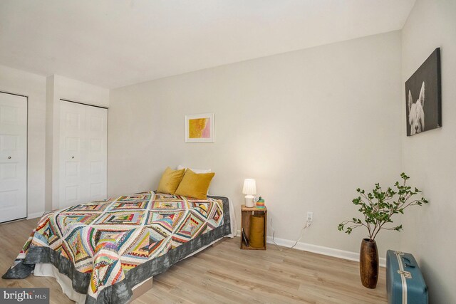 7015 Ridge Ave Unit 19, Philadelphia, PA 19128 - bedroom with wood finished floors and baseboards
