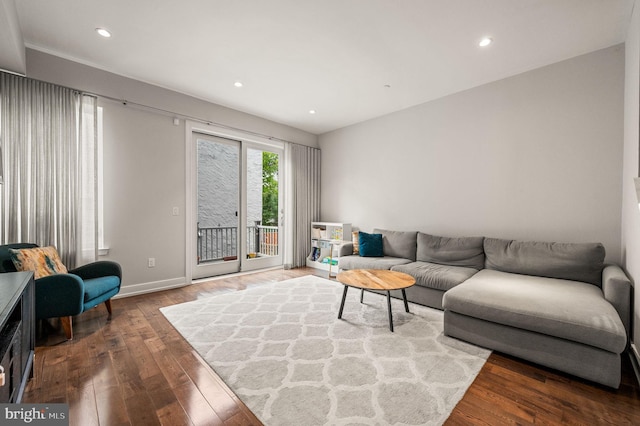 307 Reed St Unit C, Philadelphia, PA 19147 - living room featuring wood finished floors, recessed lighting, and baseboards