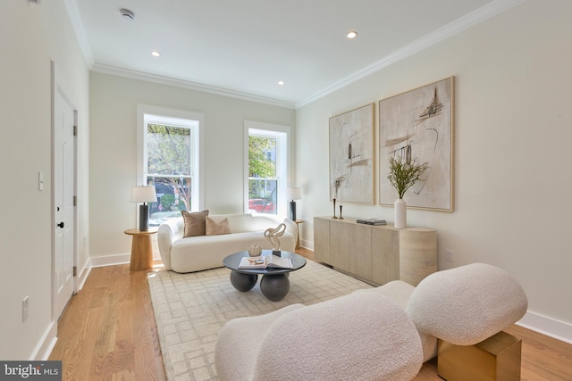 309 M St NW Unit B, Washington, DC 20001 - sitting room with crown molding, light wood-style floors, recessed lighting, and baseboards