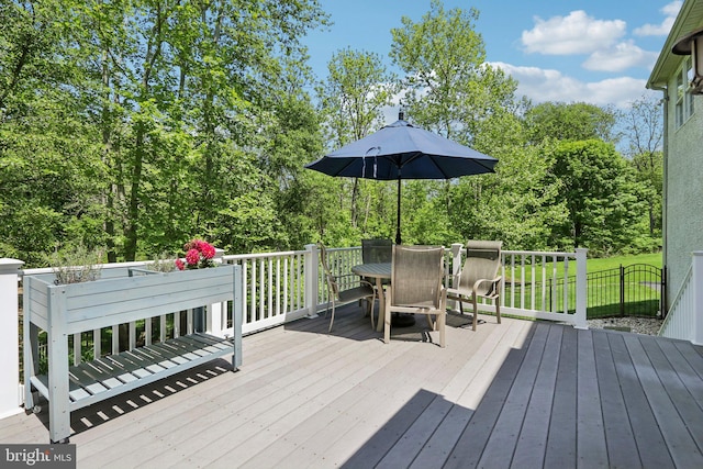 1311 Meadowbrook Ct, Jenkintown, PA 19046 - deck featuring outdoor dining area and a lawn