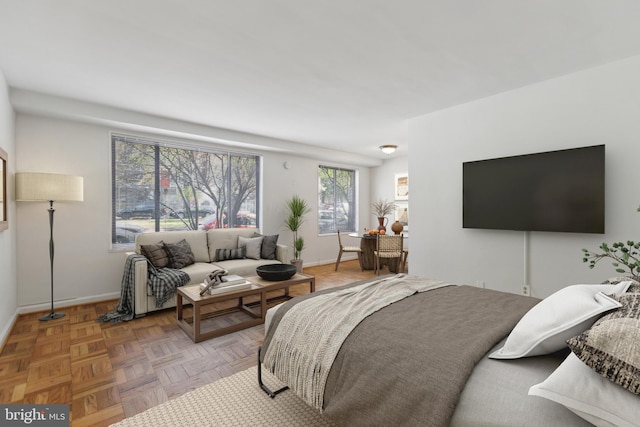 5112 Macarthur Blvd NW Unit 104, Washington, DC 20016 - bedroom featuring baseboards