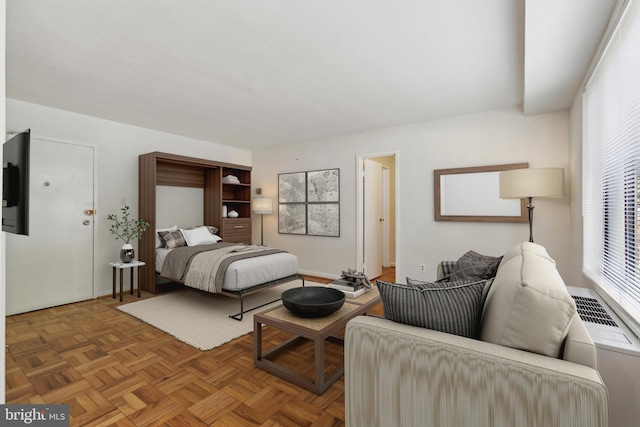 5112 Macarthur Blvd NW Unit 104, Washington, DC 20016 - bedroom with baseboards