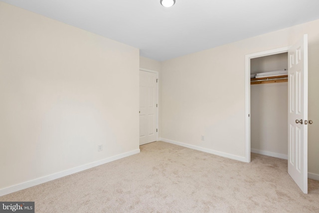 910 Ficklen Rd, Fredericksburg, VA 22405 - unfurnished bedroom with carpet flooring, baseboards, and a closet