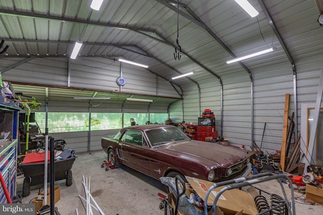910 Ficklen Rd, Fredericksburg, VA 22405 - garage with metal wall