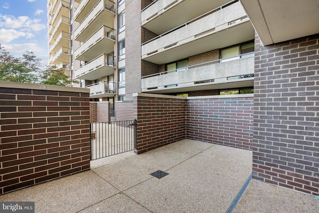 1800 Old Meadow Rd Unit 115, Mclean, VA 22102 - view of patio