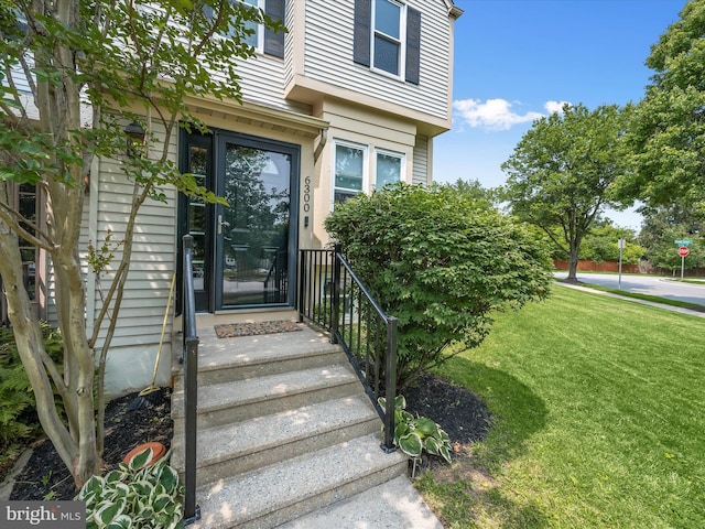6300 Loring Dr, Columbia, MD 21045 - entrance to property with a lawn