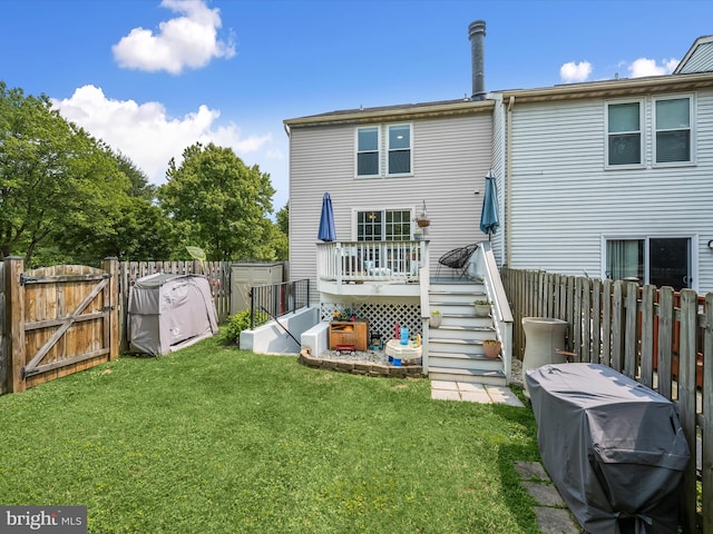 6300 Loring Dr, Columbia, MD 21045 - back of property with a gate and a wooden deck
