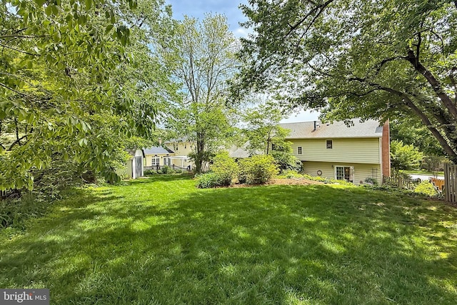 4614 Demby Dr, Fairfax, VA 22032 - view of yard