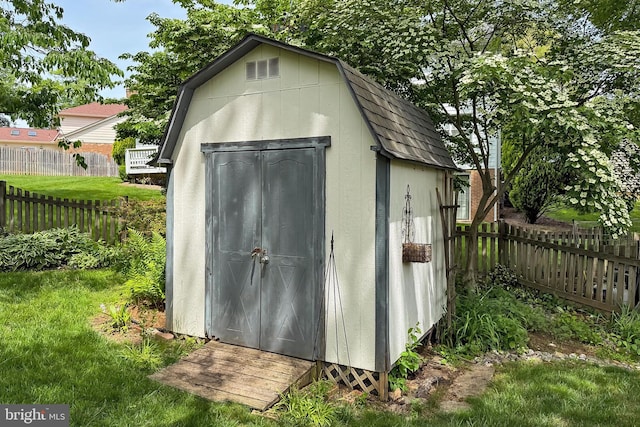 4614 Demby Dr, Fairfax, VA 22032 - view of shed with fence