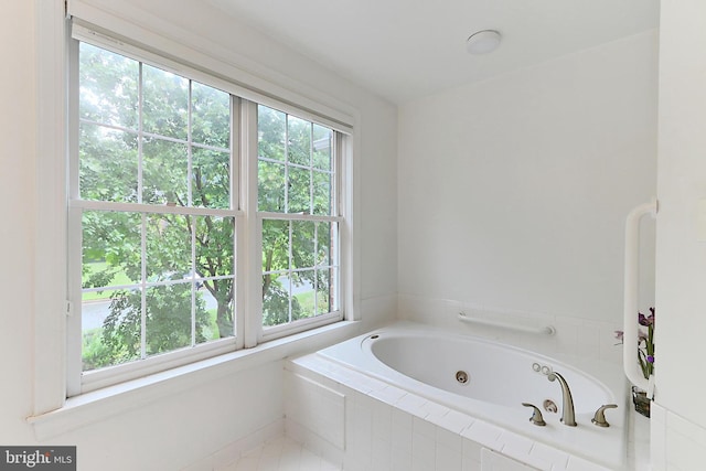 8265 Private Ln, Annandale, VA 22003 - full bath with a whirlpool tub