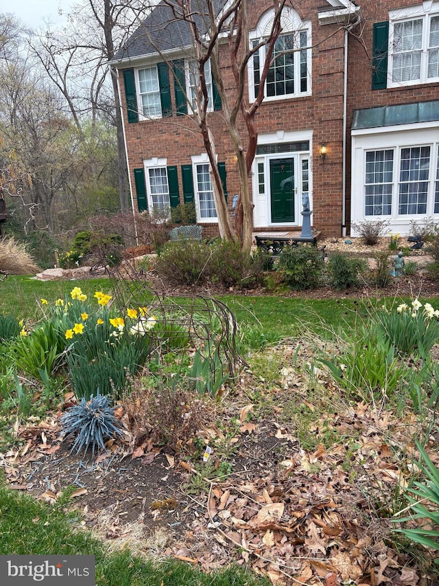 8265 Private Ln, Annandale, VA 22003 - view of front of home featuring brick siding