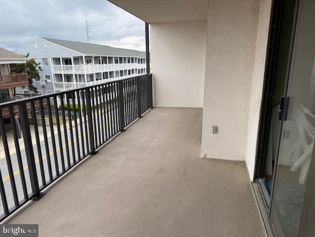 72nd St Unit 35, Ocean City, MD 21842 - view of balcony