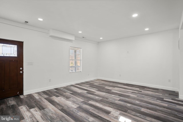 2305 James St, Baltimore, MD 21230 - unfurnished room featuring wood finished floors, recessed lighting, and baseboards