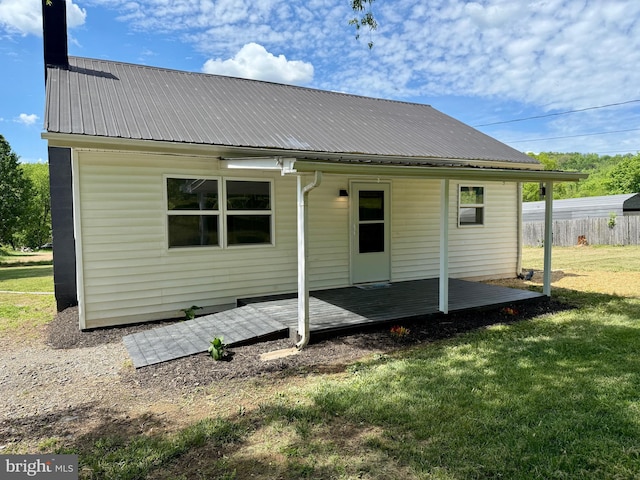 20 Flying Dove Ln, Hedgesville, WV 25427 - back of house featuring metal roof
