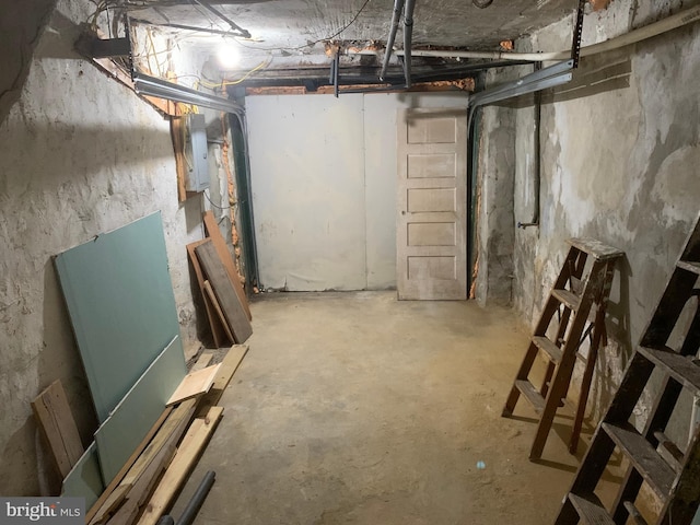 view of unfinished basement