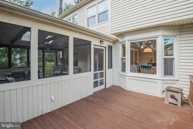 8 Botany Ct, North Potomac, MD 20878 - deck featuring a sunroom