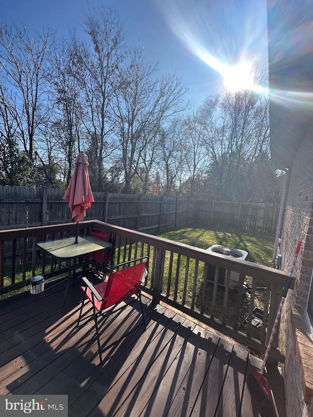331 Lora Dr, Woodstock, VA 22664 - view of deck